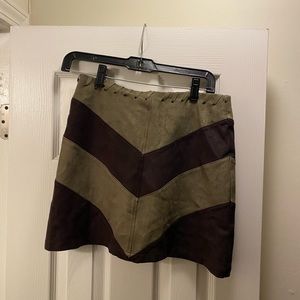 Green and black suede skirt never worn